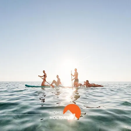 #190 Descobrimentos 810 By Holidays * Αλμπουφέιρα